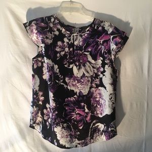 Ann Taylor  Black Purple and White Short sleeve blouse  Size Med